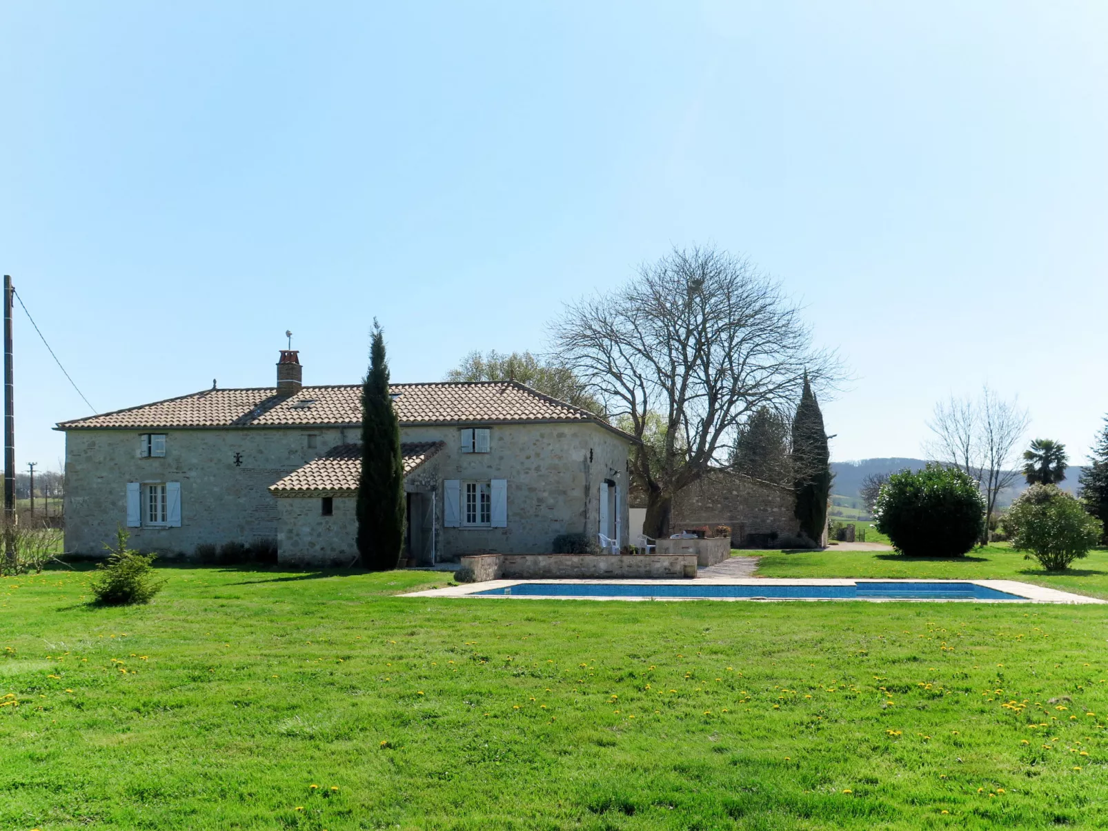 Bouvignou-Buiten
