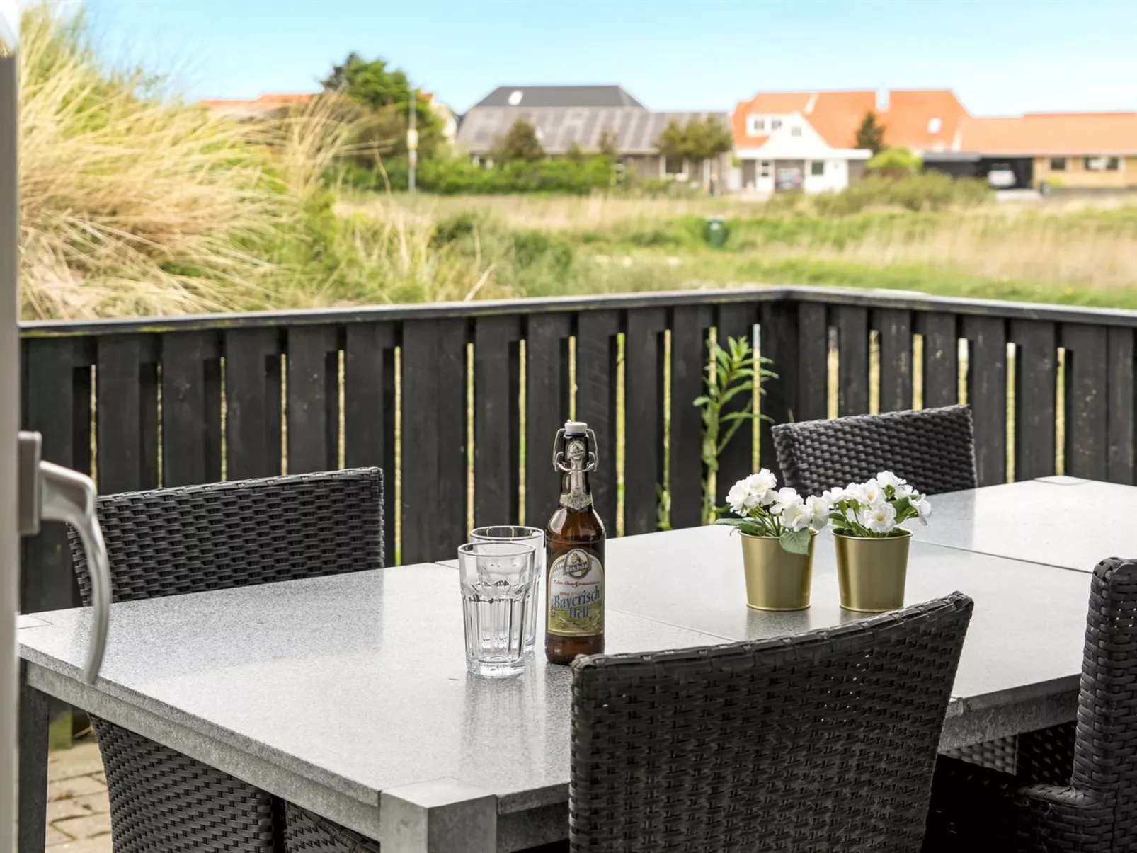 "Frido" - 400m from the sea-Buiten