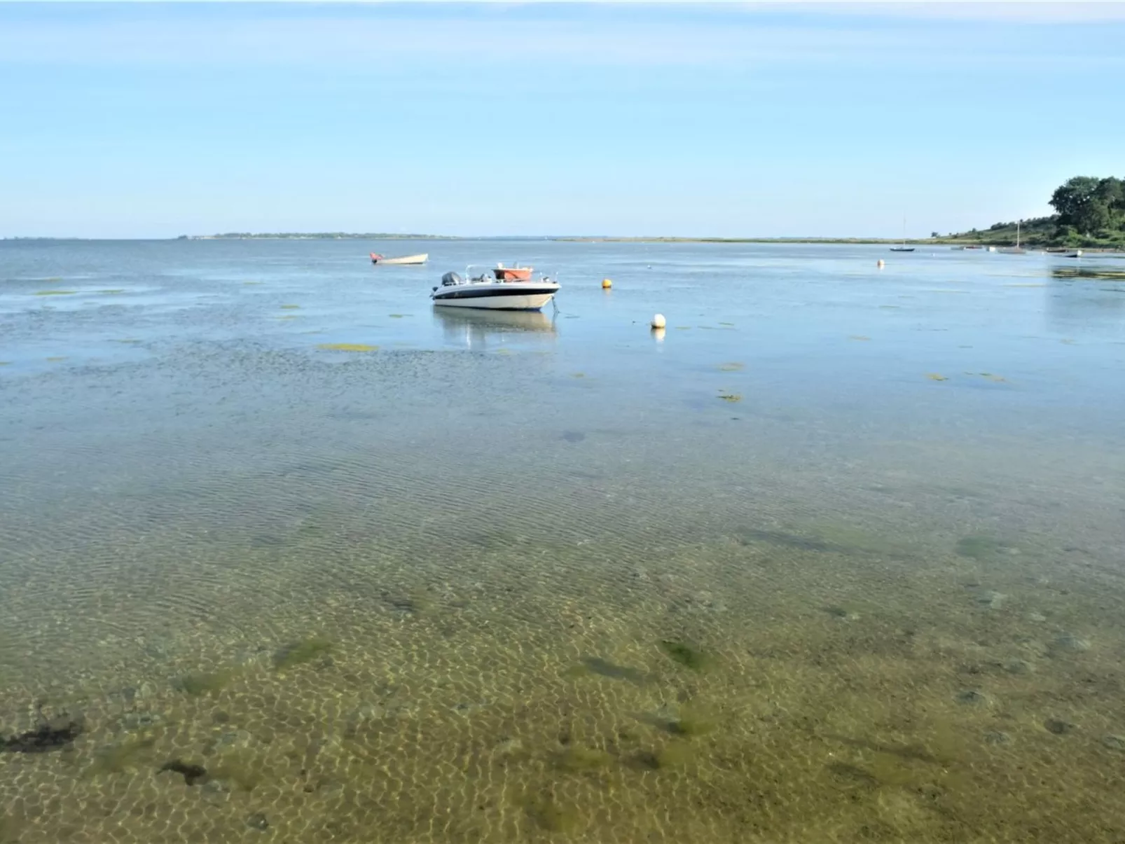 "Chayton" - 450m from the sea-Buiten