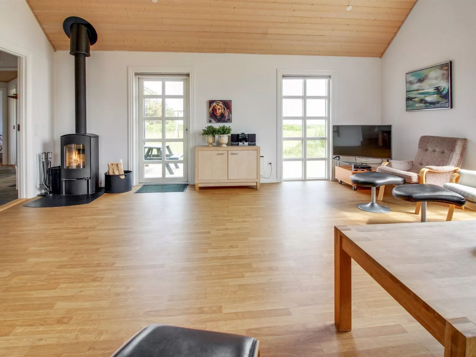 "Suvi" - 900m from the sea-Binnen