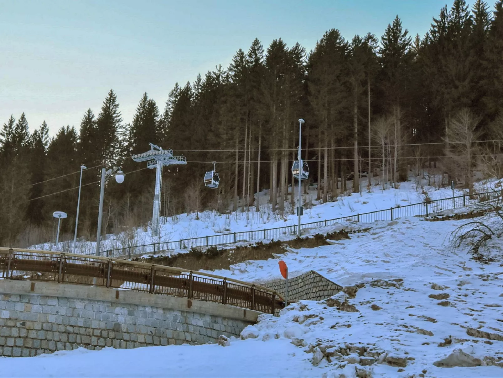 Laras-Buiten