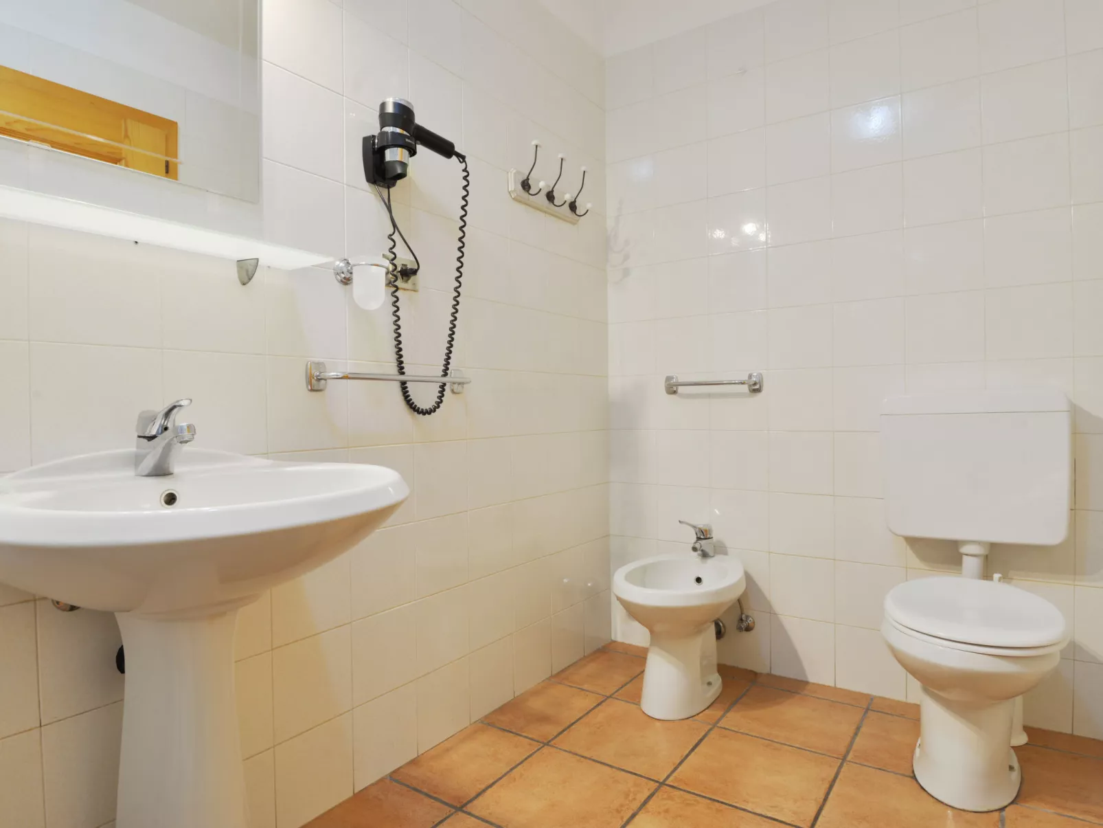 Apt 1-Binnen