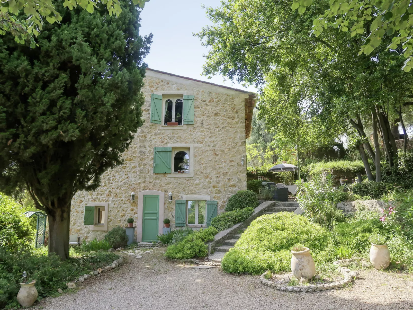 Le Clermont-Buiten