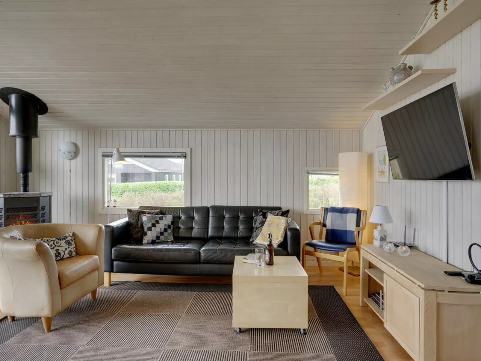 "Heimeram" - 150m from the sea-Binnen
