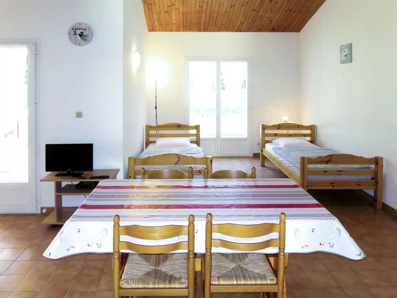 La Pinède, bungalow 4 pers.-Binnen