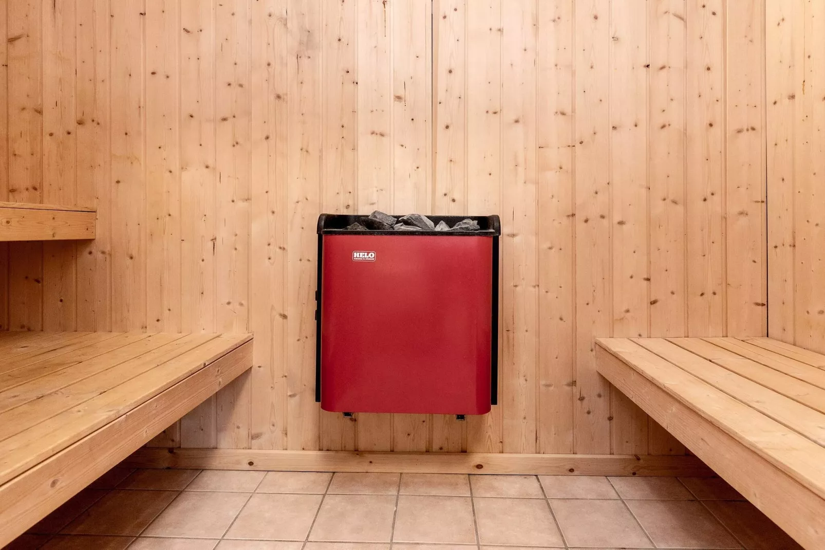 Goed onderhouden vakantiehuis in Faborg-Sauna