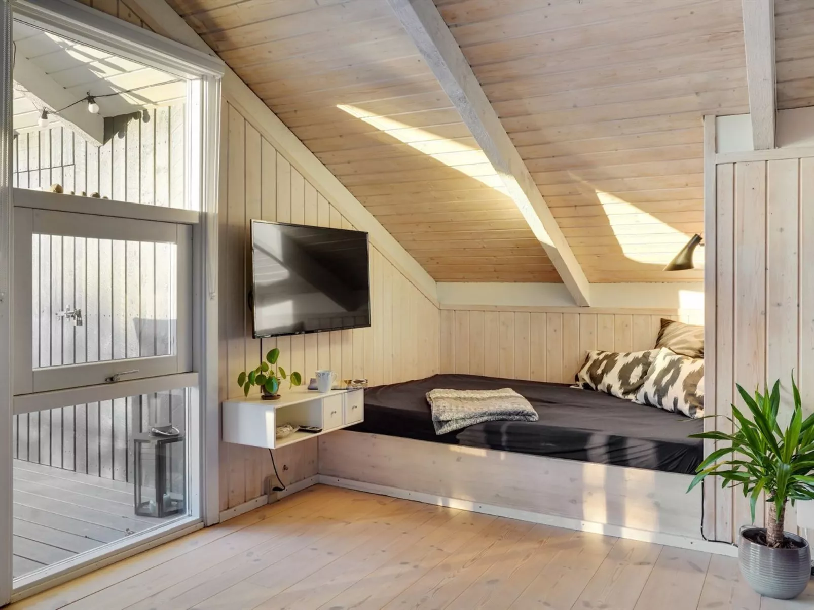 "Nilsa" - 400m from the sea-Binnen