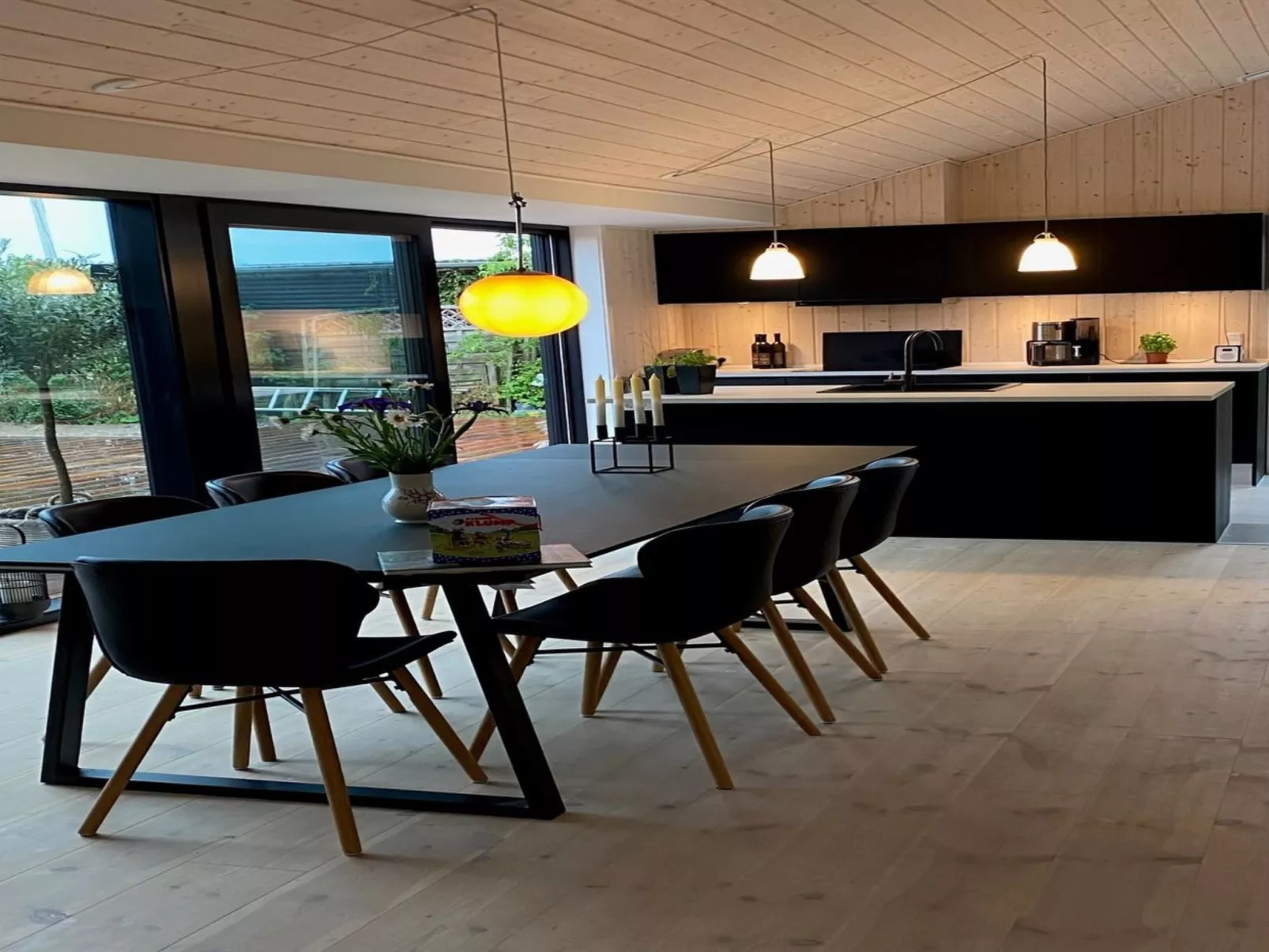 "Viveke" - 10m from the sea-Buiten
