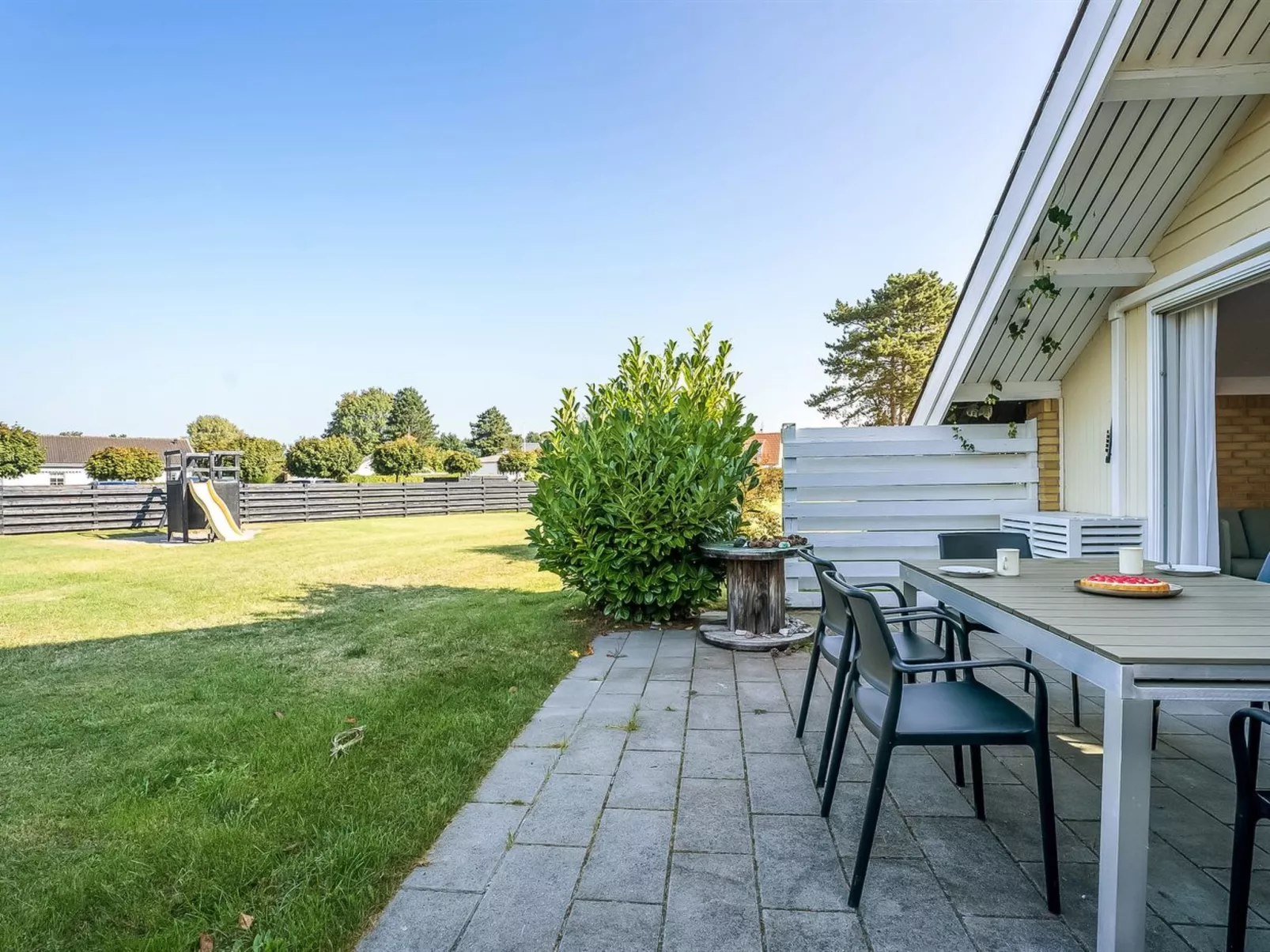 "Hedde" - 100m from the sea-Binnen