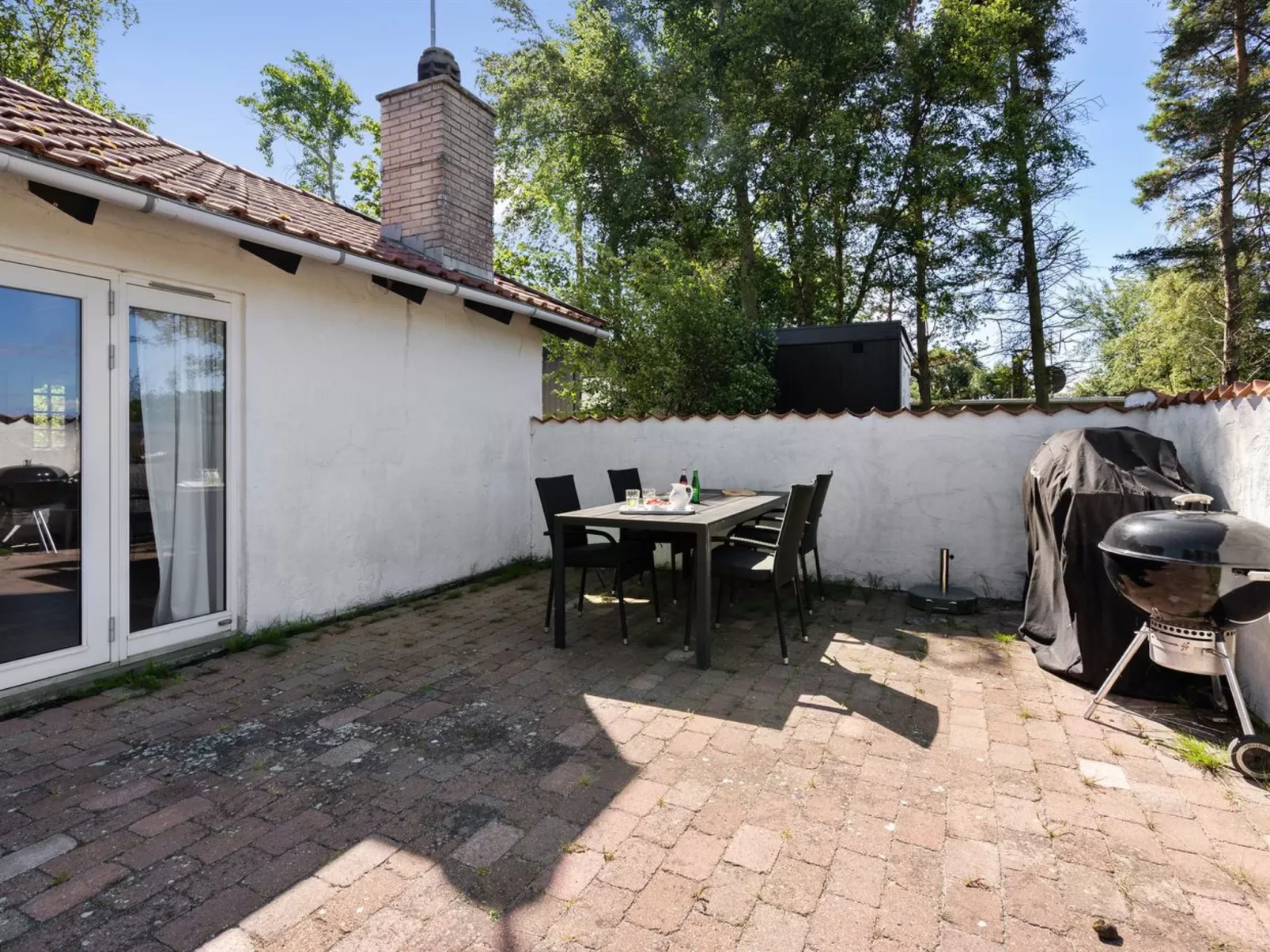 "Enrathi" - 600m from the sea-Buiten