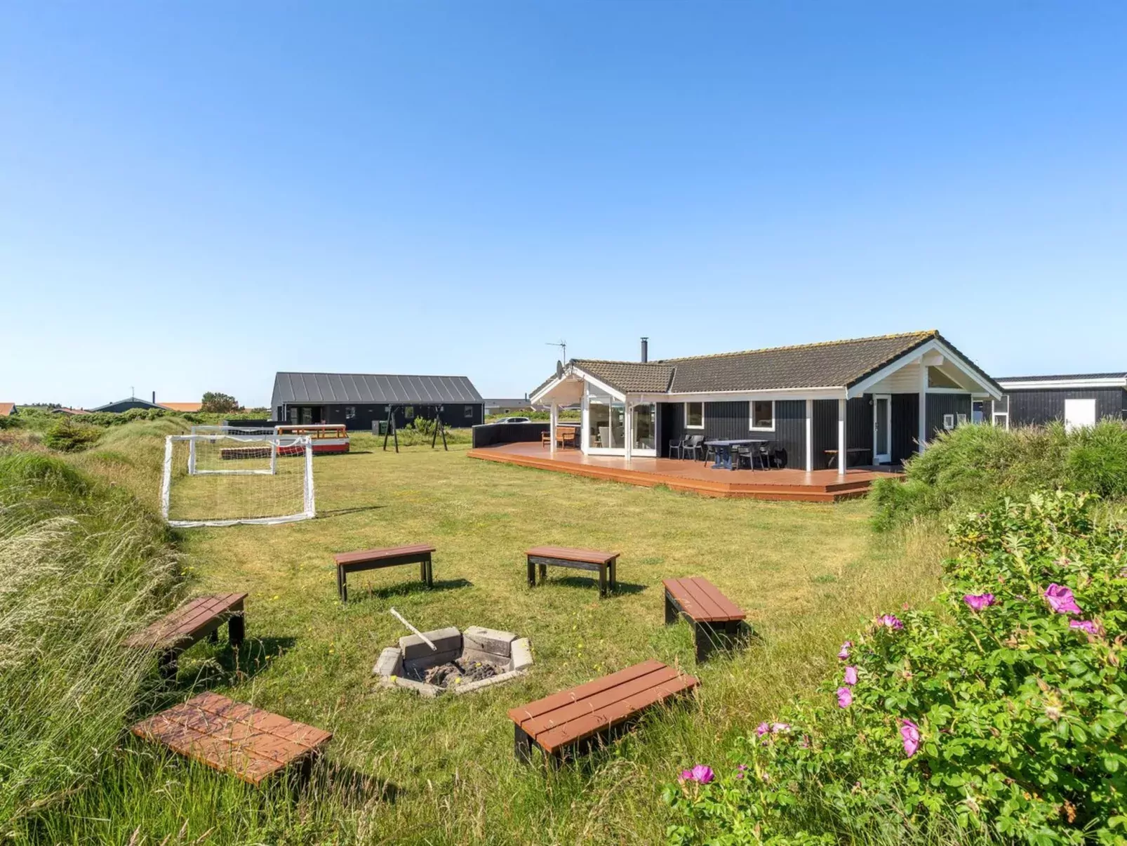 "Floriana" - 650m from the sea-Buiten