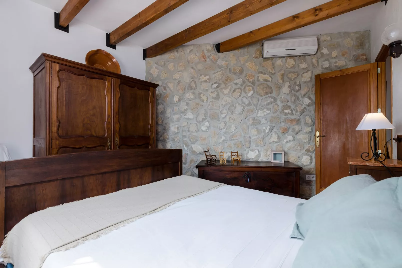 YourHouse Es Molinet