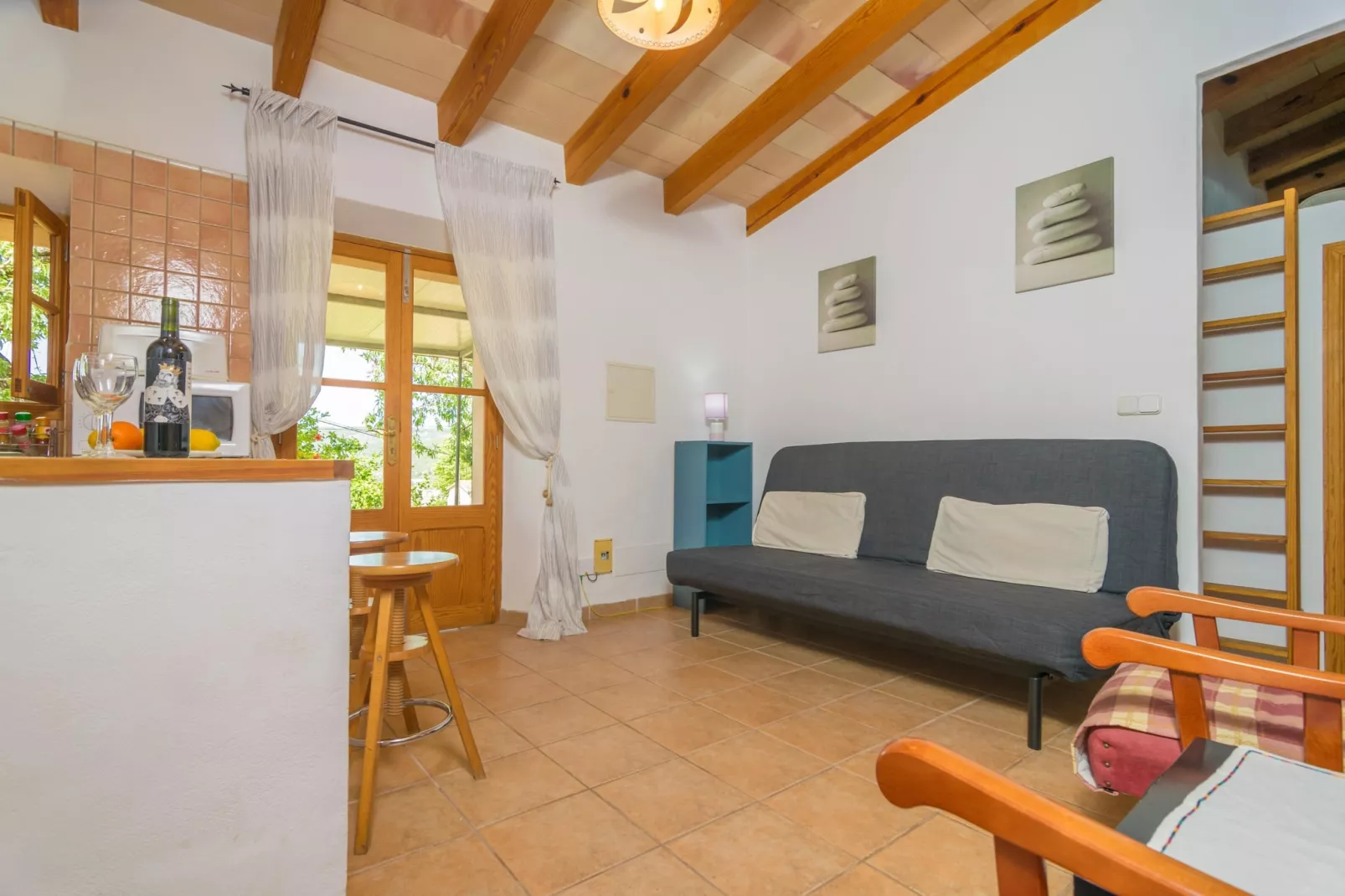 Can Fabiol - Adults Only-Woonkamer