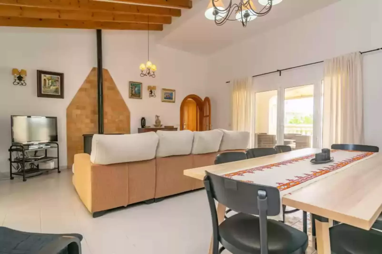 Casa El Cipres-Woonkamer