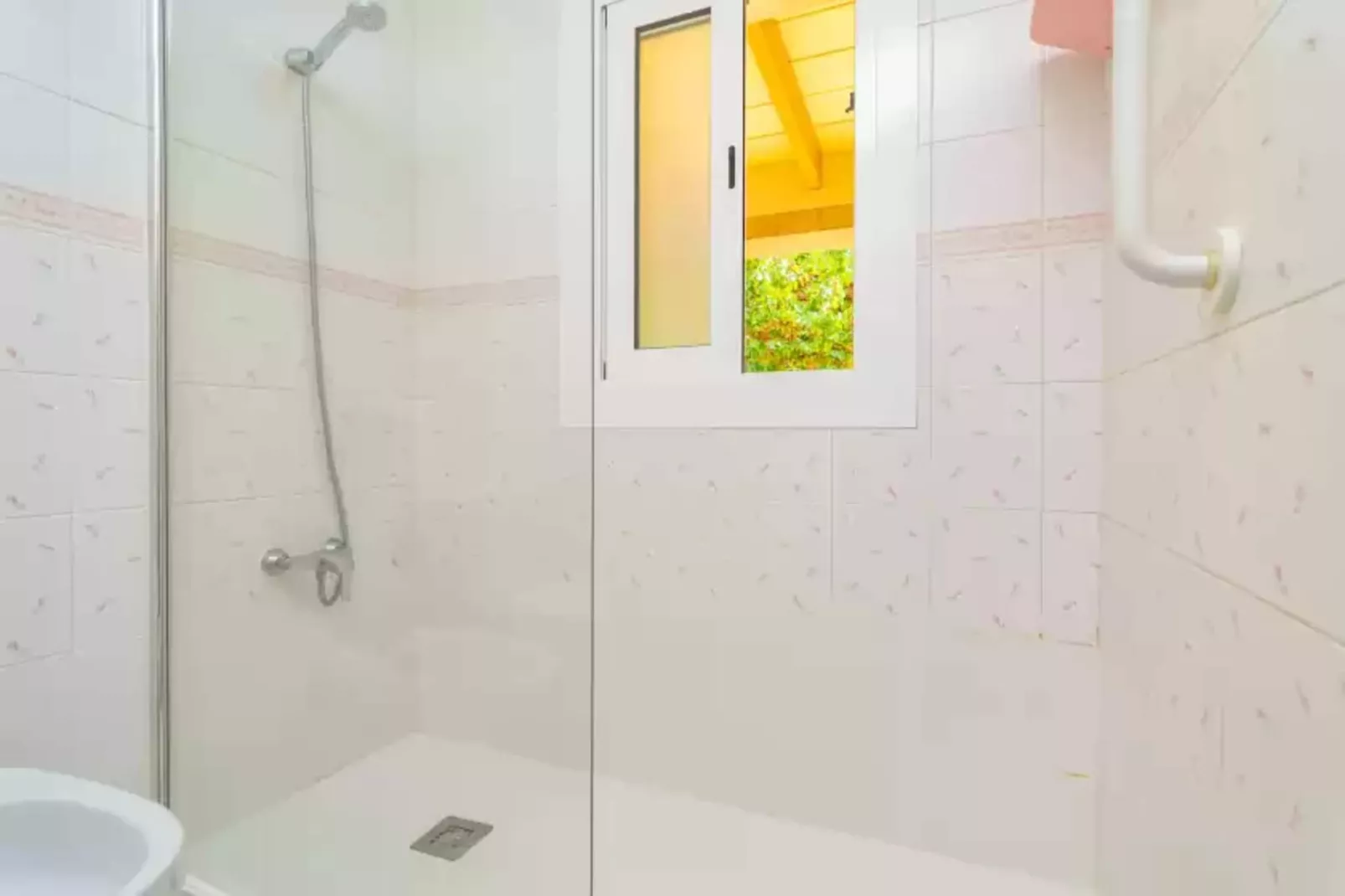Casa El Cipres-Badkamer