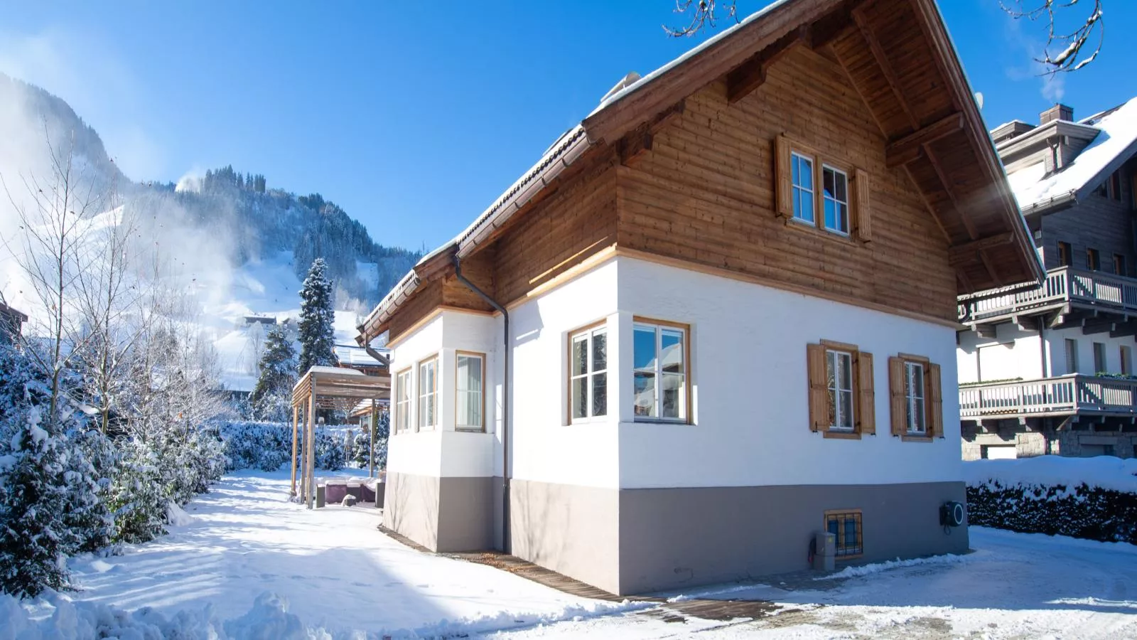 Stadtchalet Forsthaus-Exterieur winter