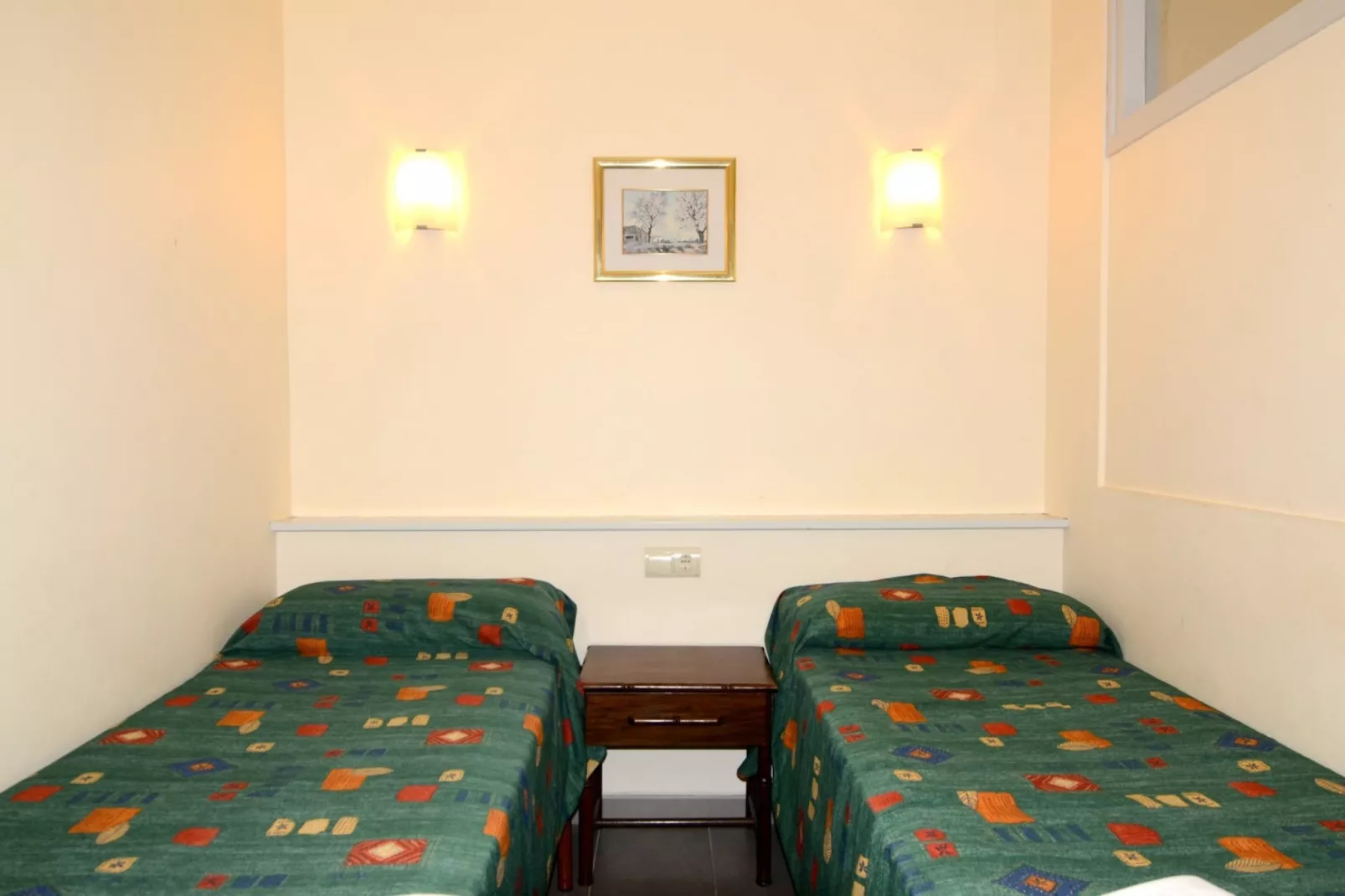 JADEMAR 068-B-Slaapkamer