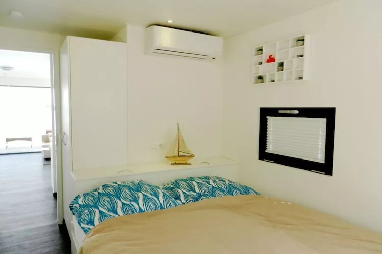 Floating 44 / Boot 1 / 4 Personen-Slaapkamer