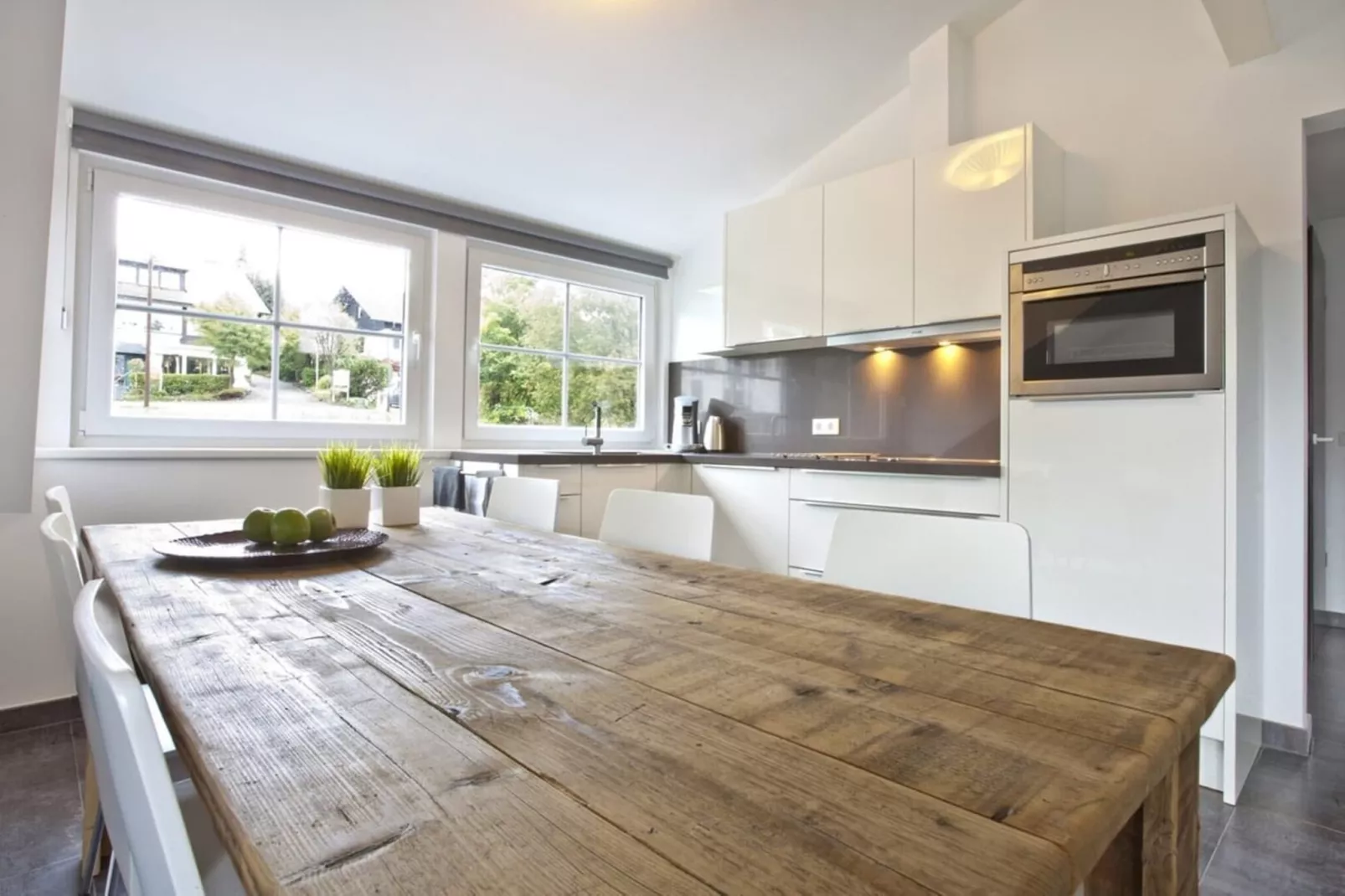 Kristall Apartment C-Woonkamer