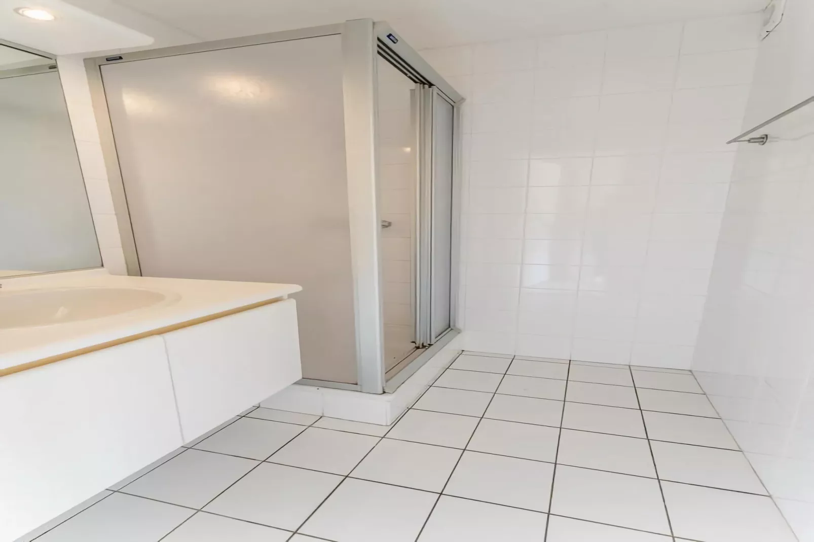 PLAZA A1/A1B01-Badkamer