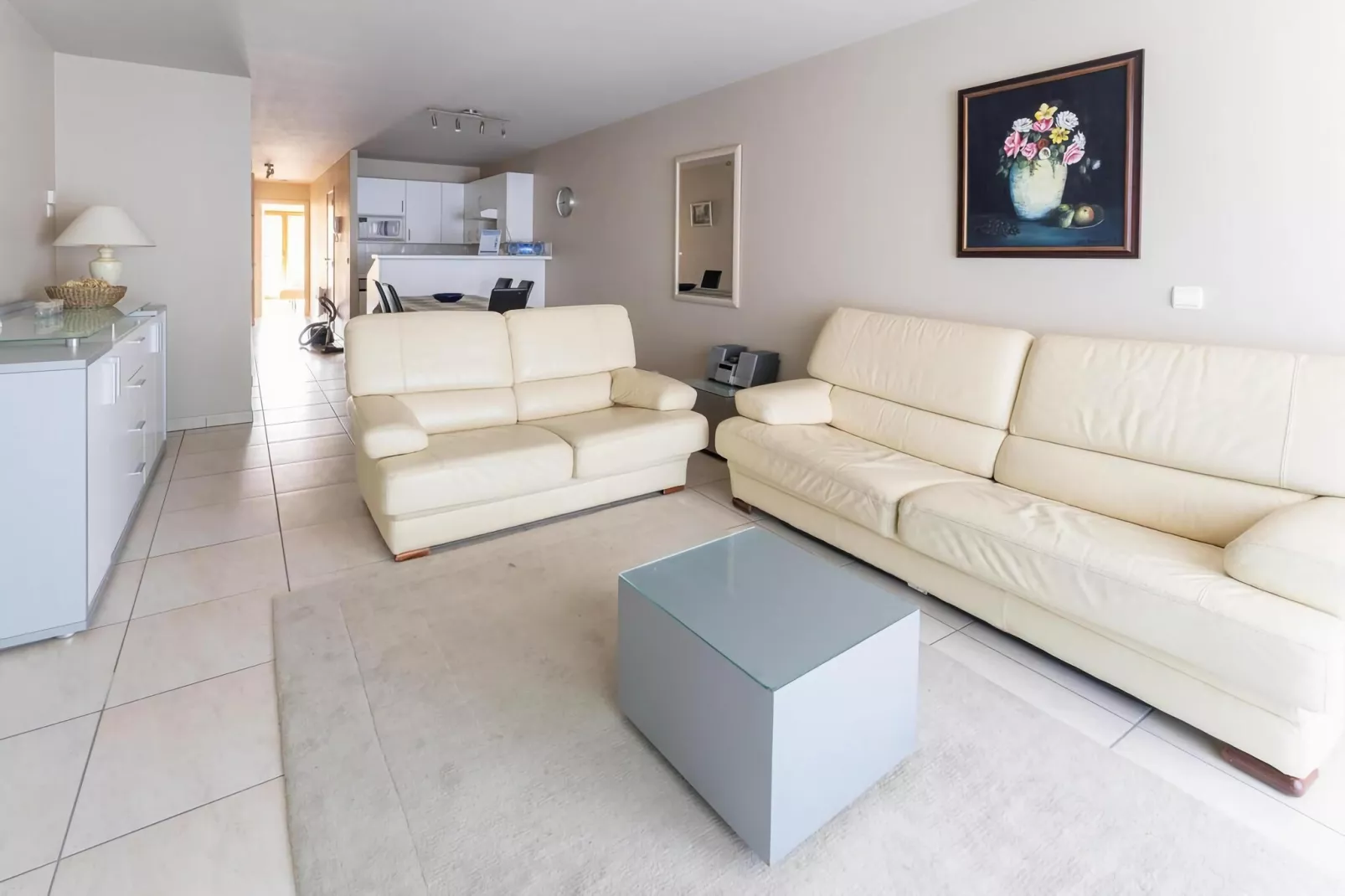 PLAZA A1/A1B01-Woonkamer