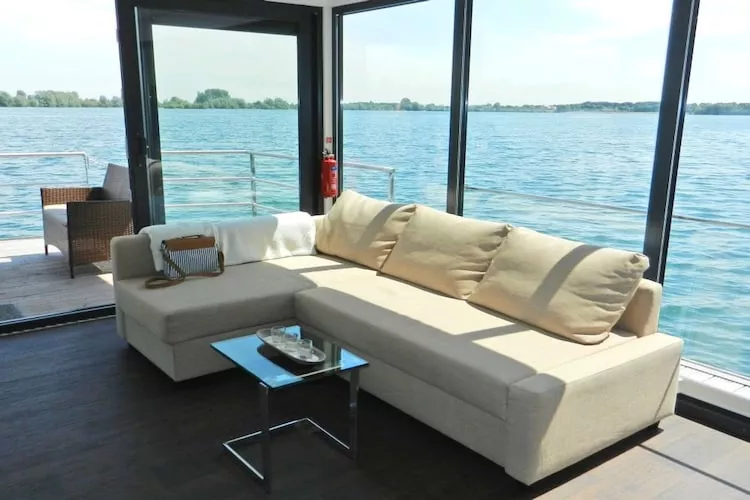 Floating 44 / Boot 1 / 2 Personen-Woonkamer