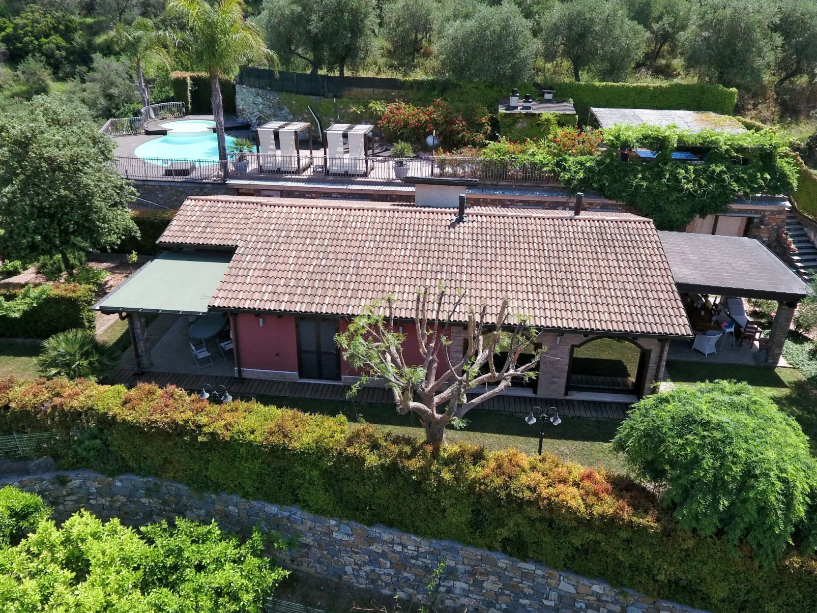 Villa Monterosso (IMP420)-Buiten