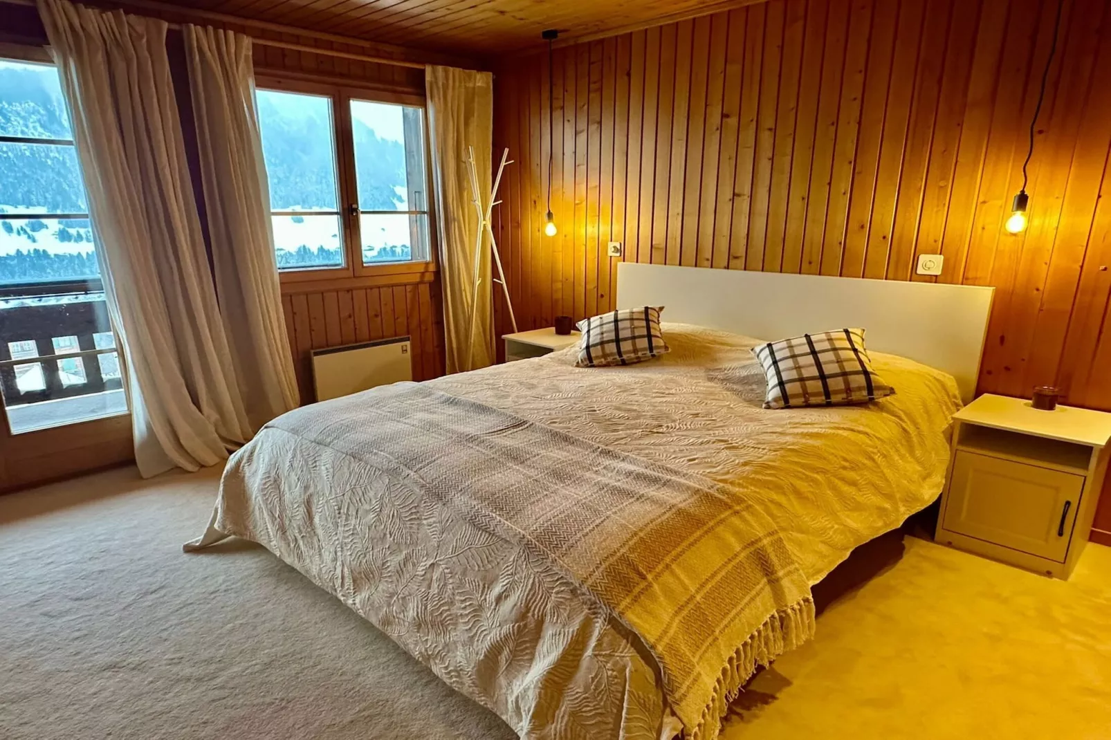 Chalet Bliss Spacious Six Bedrooms And Breathtaking Views