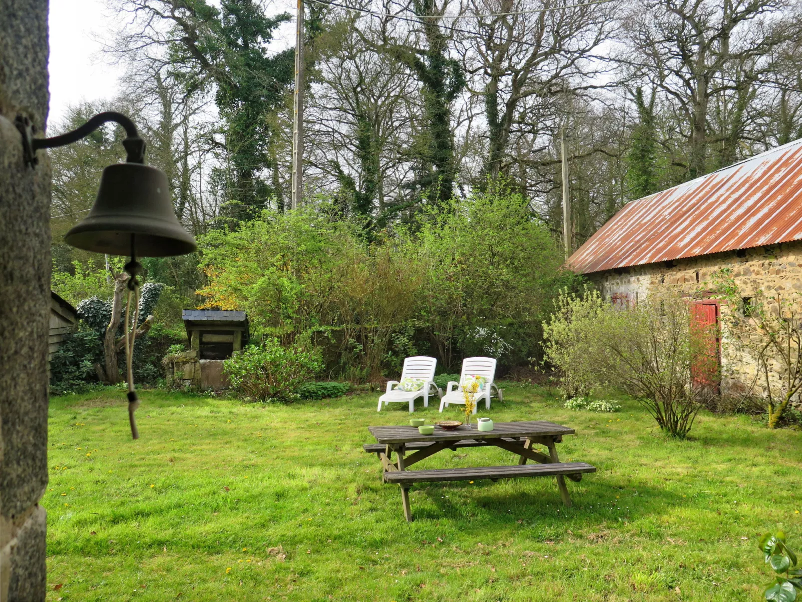 Gîte des Oiseaux-Buiten