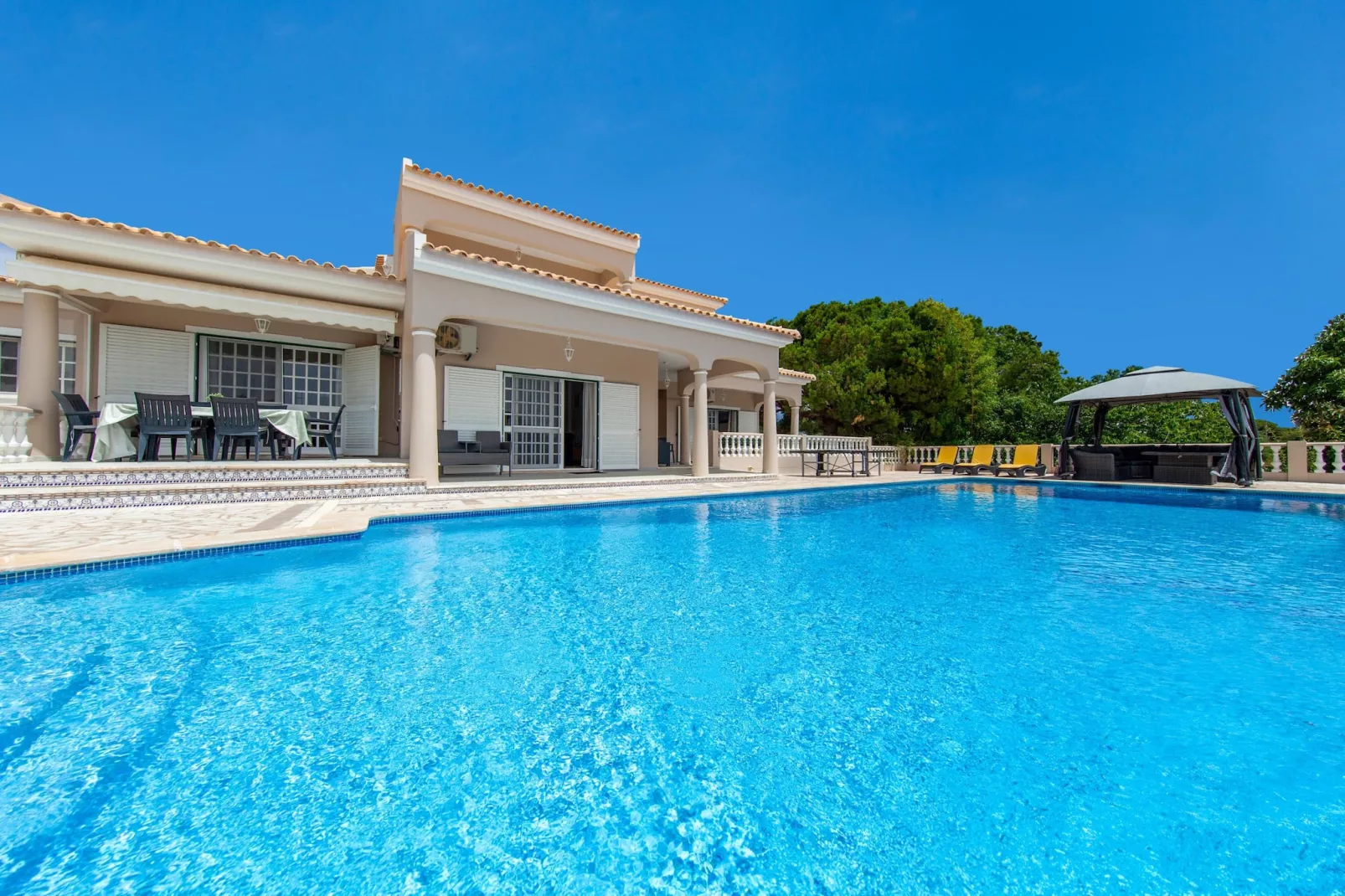 Villa Paloma-Zwembad
