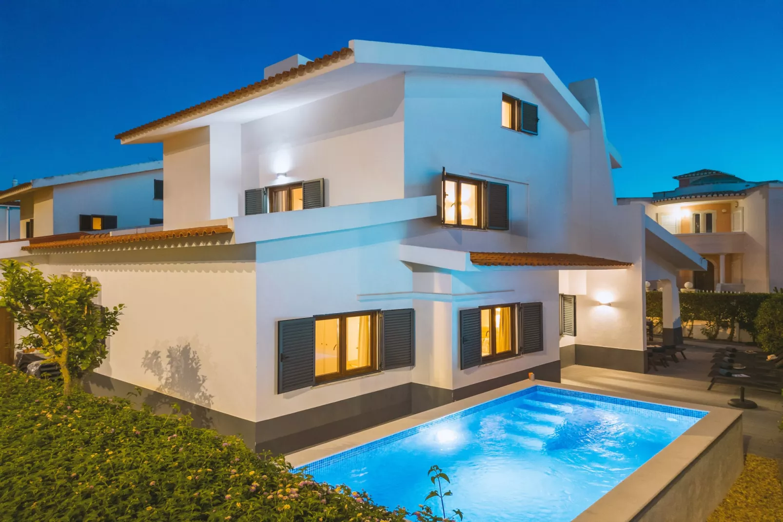 poolofhouse
