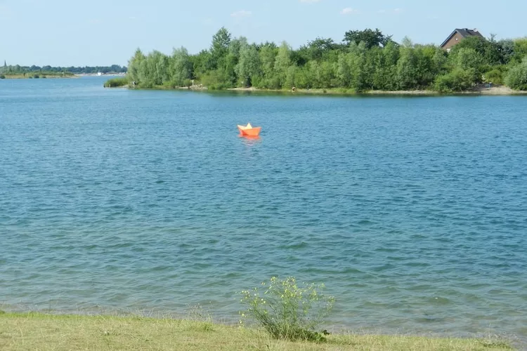 Floating 44 / Boot 7 / 4 Personen-Gebieden zomer 5km