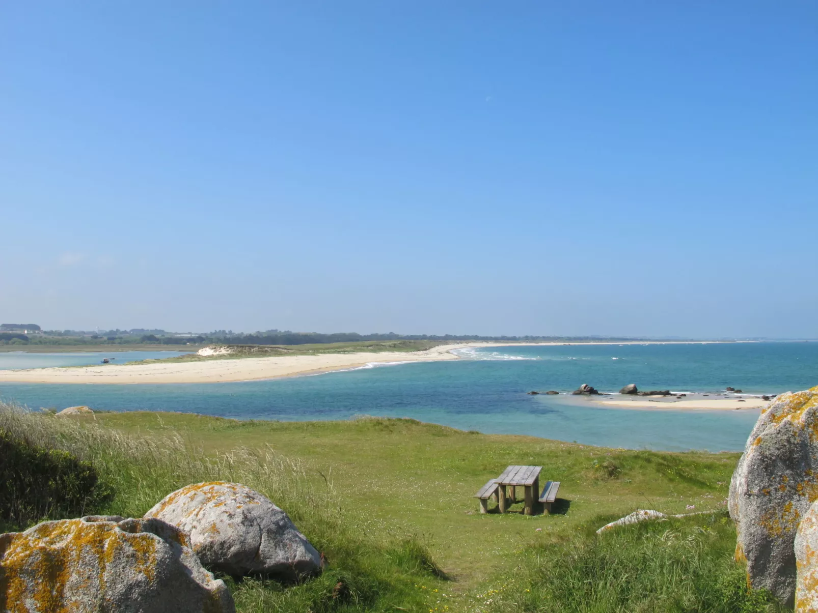 Les Romarins-Omgeving