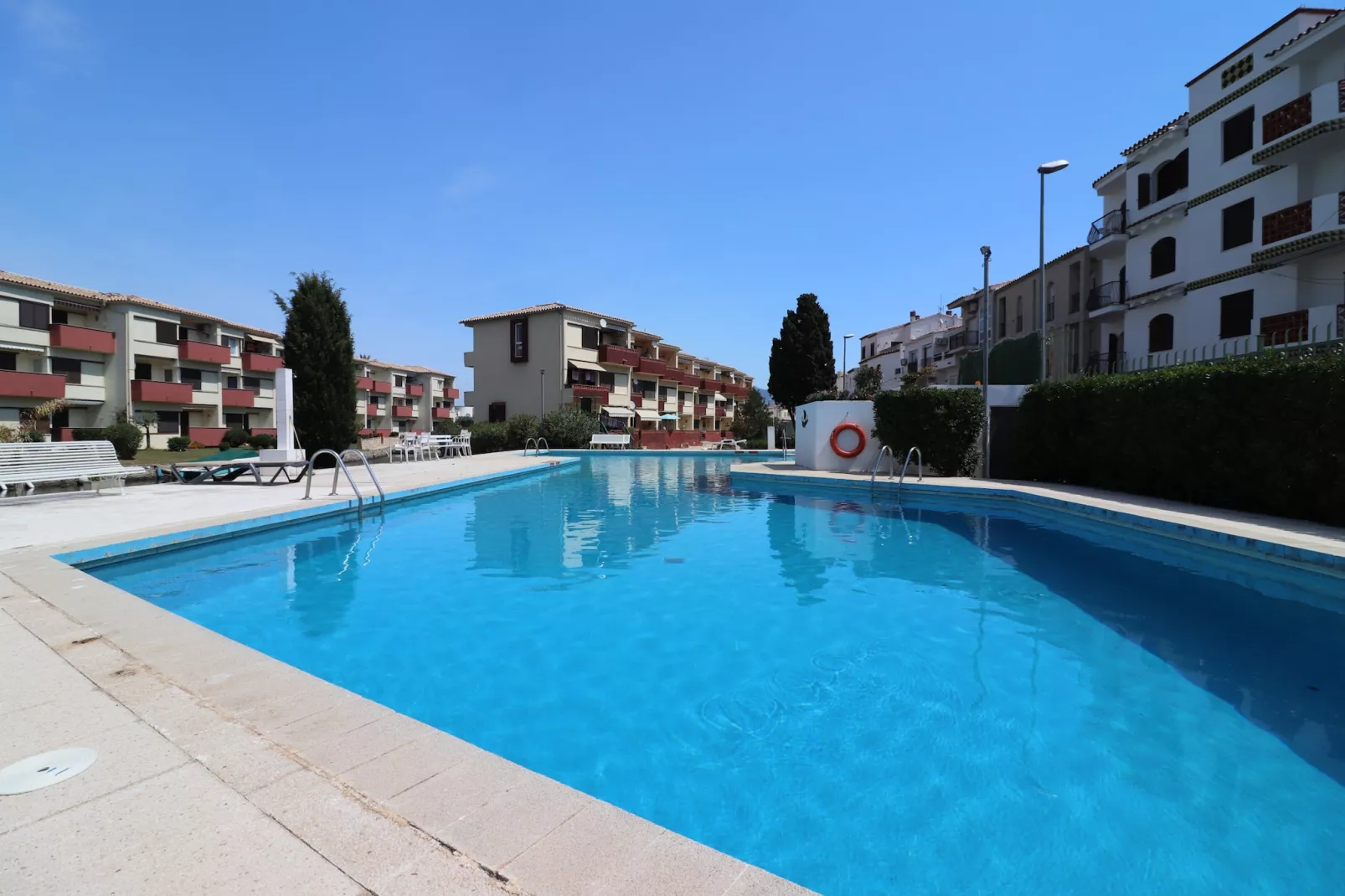 poolofhouse