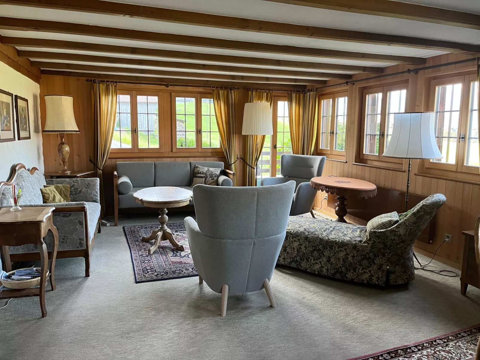 Aerneli, Chalet-Buiten