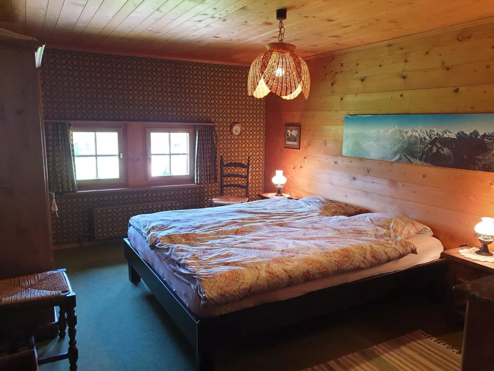 Aerneli, Chalet-Binnen