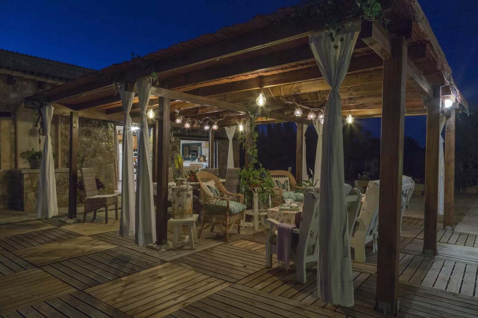 YourHouse Es Moyà des Pins, chalet with views to S-Terras