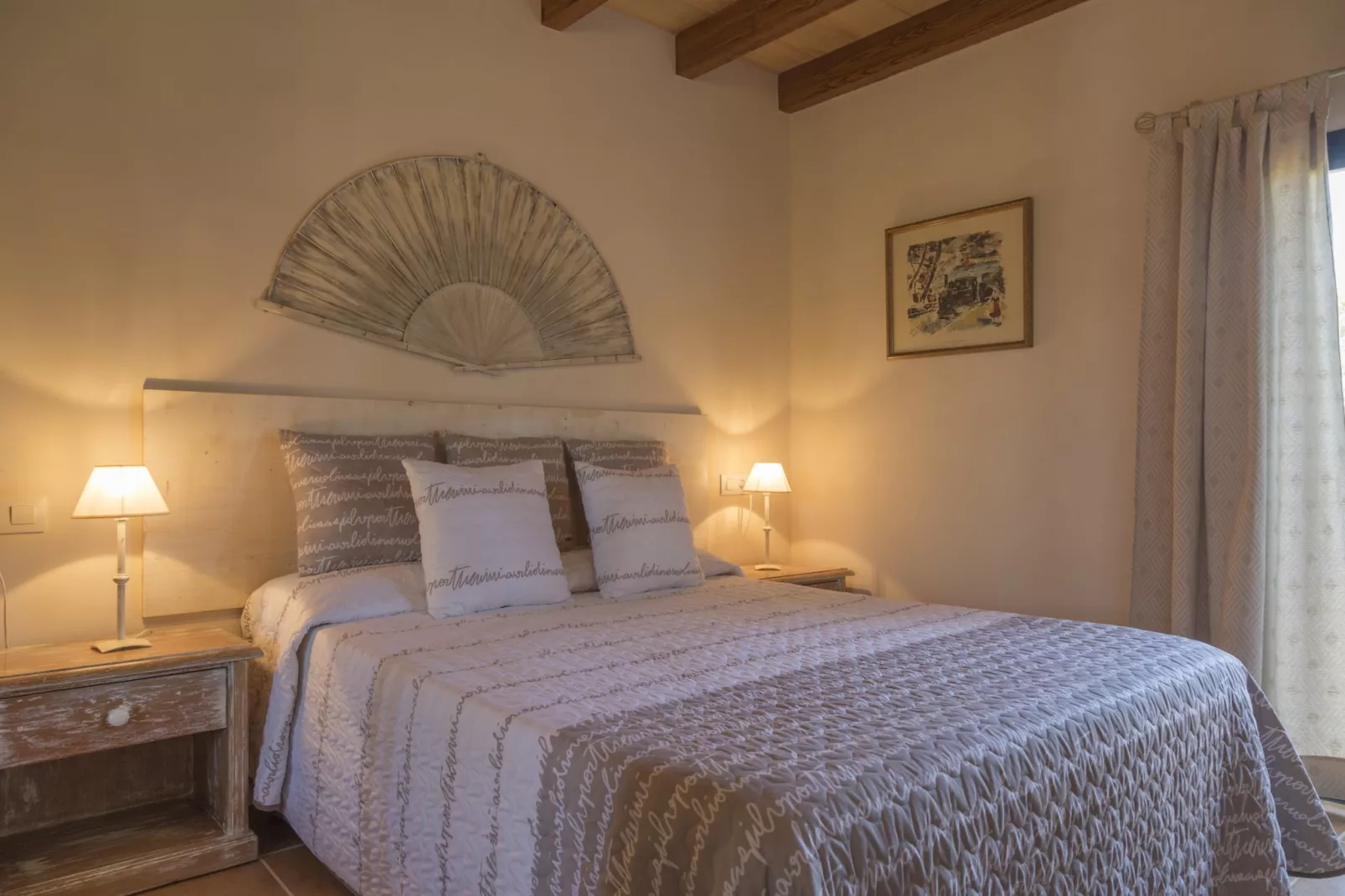 YourHouse Es Moyà des Pins, chalet with views to S-Slaapkamer