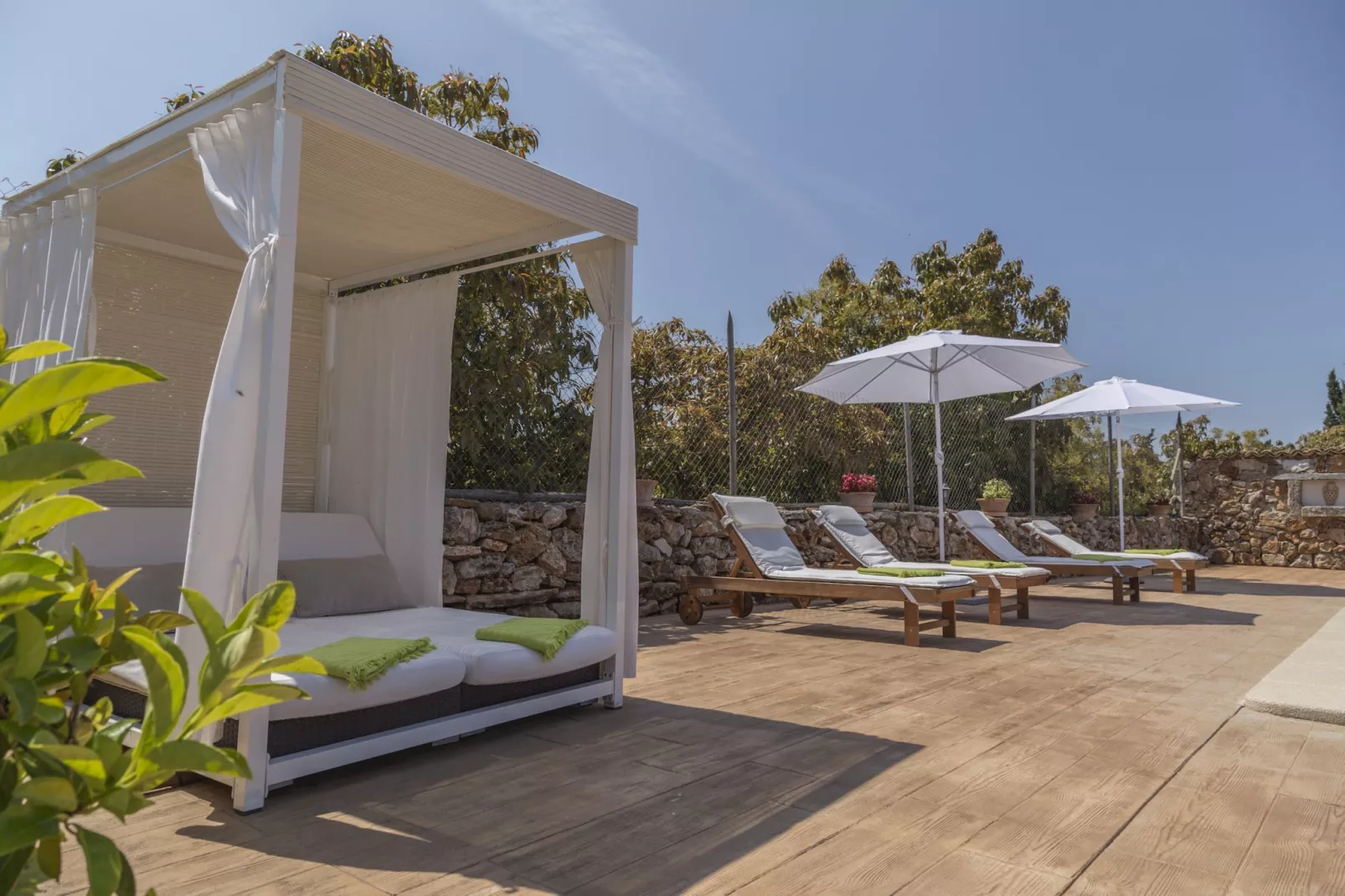 YourHouse Es Moyà des Pins, chalet with views to S-Terras