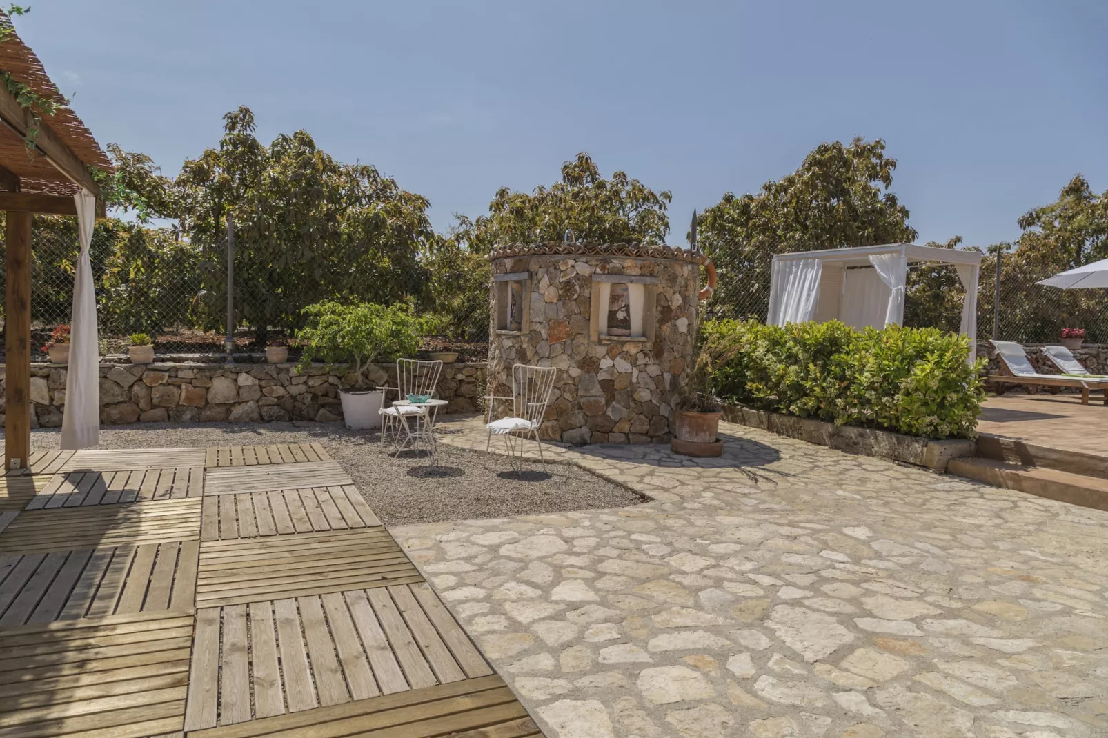 YourHouse Es Moyà des Pins, chalet with views to S-Terras