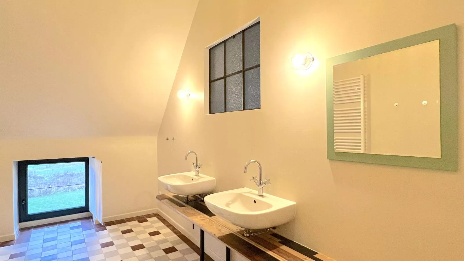 Villa Lactea-Badkamer