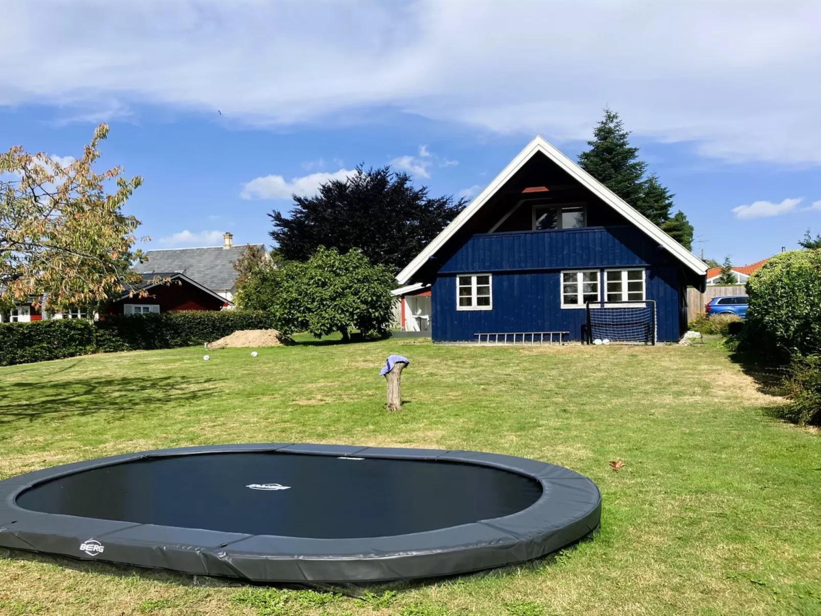 "Gravers" - 150m from the sea