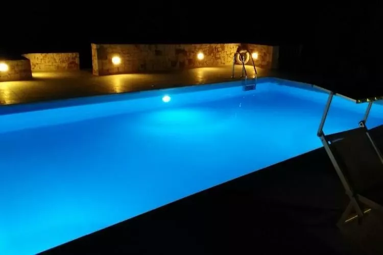Trullo Amato Cisternino-Zwembad