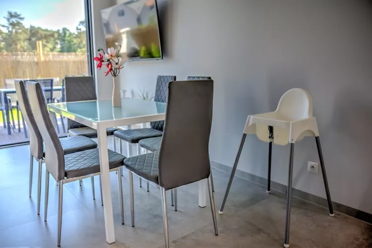 Apartament 6-os ul Zdrowia 3-7 Pobierowo-Eetkamer