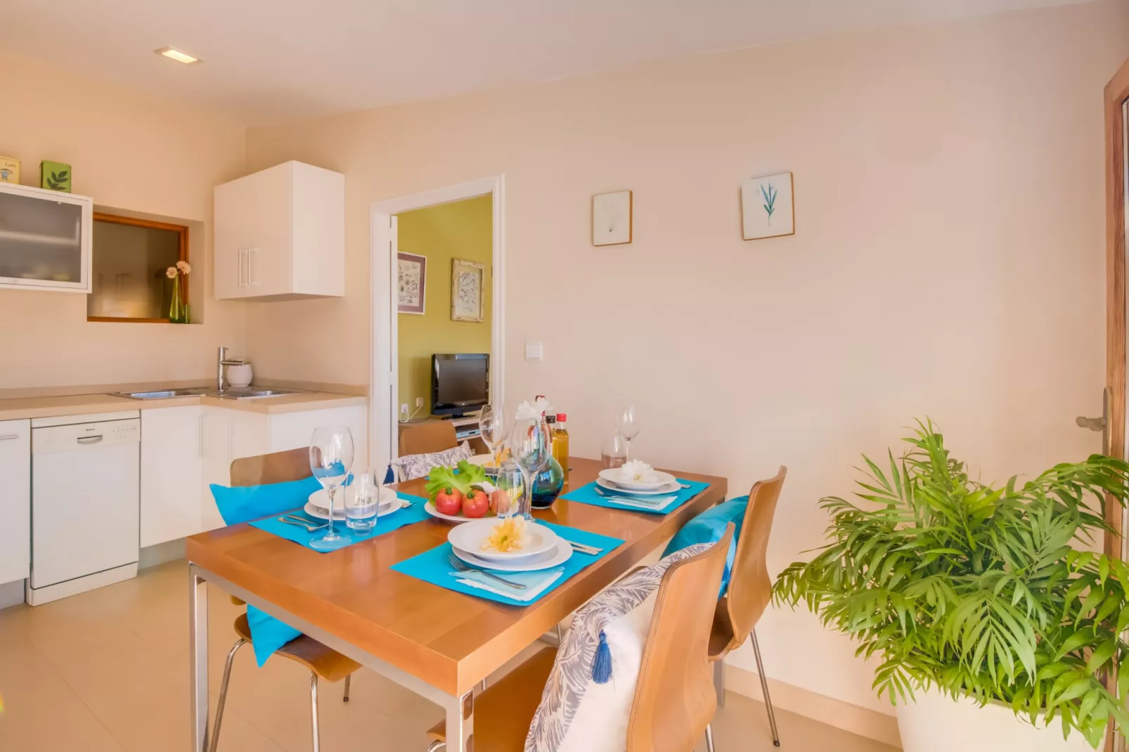 Binibonaire 2 PAX