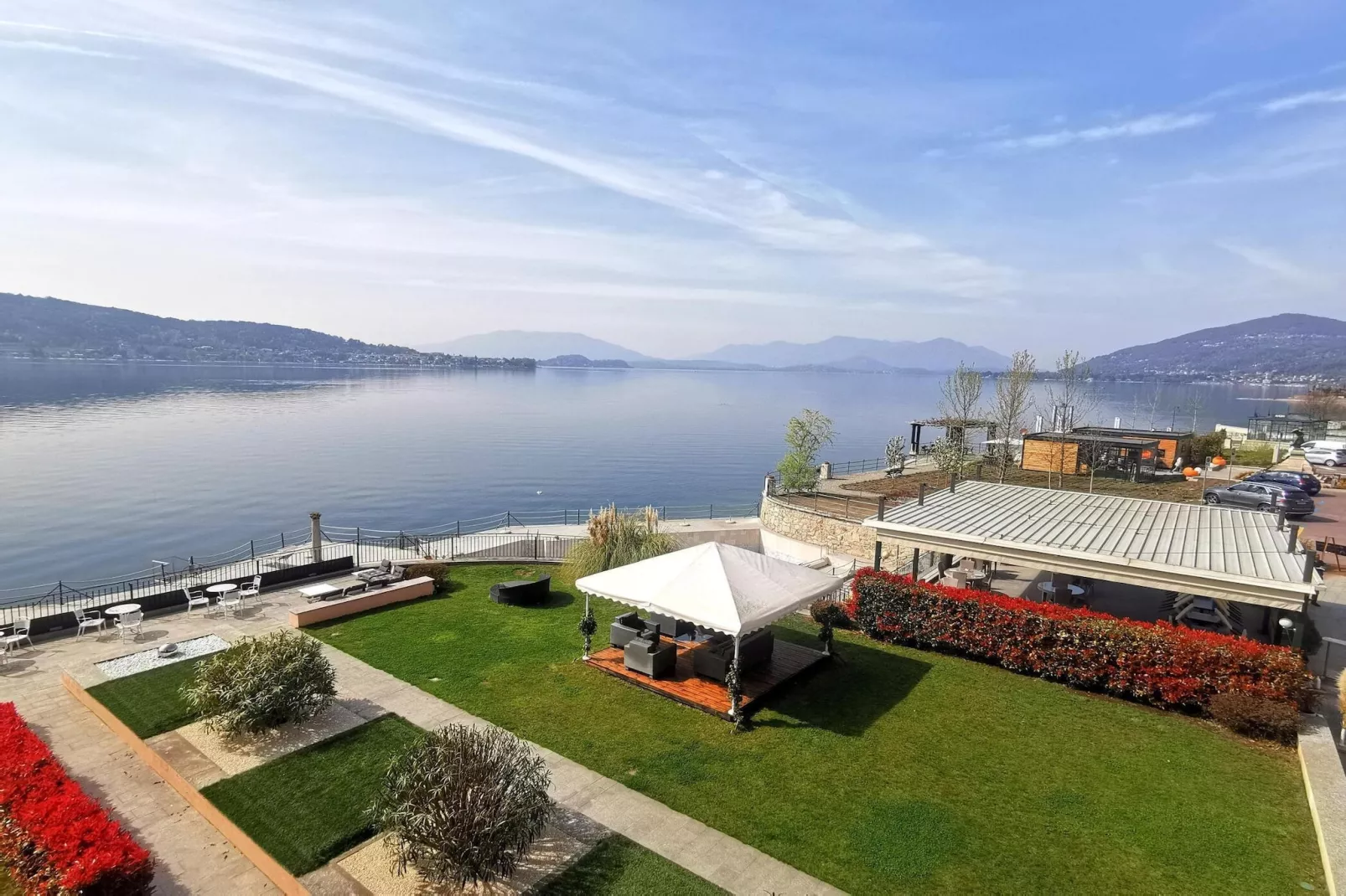 Residence Antico Verbano Meina-Bilo 3J - 2 pers-Tuinen zomer