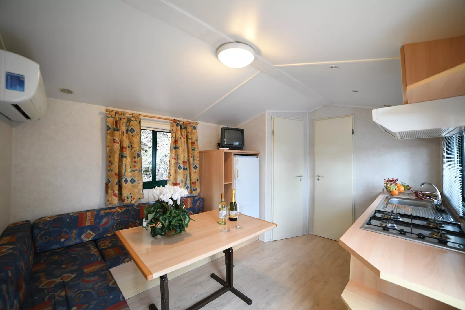 C´Era una Volta - APARTMENTS TYPE B - Two Room APT - 5 Pax - B5-Woonkamer