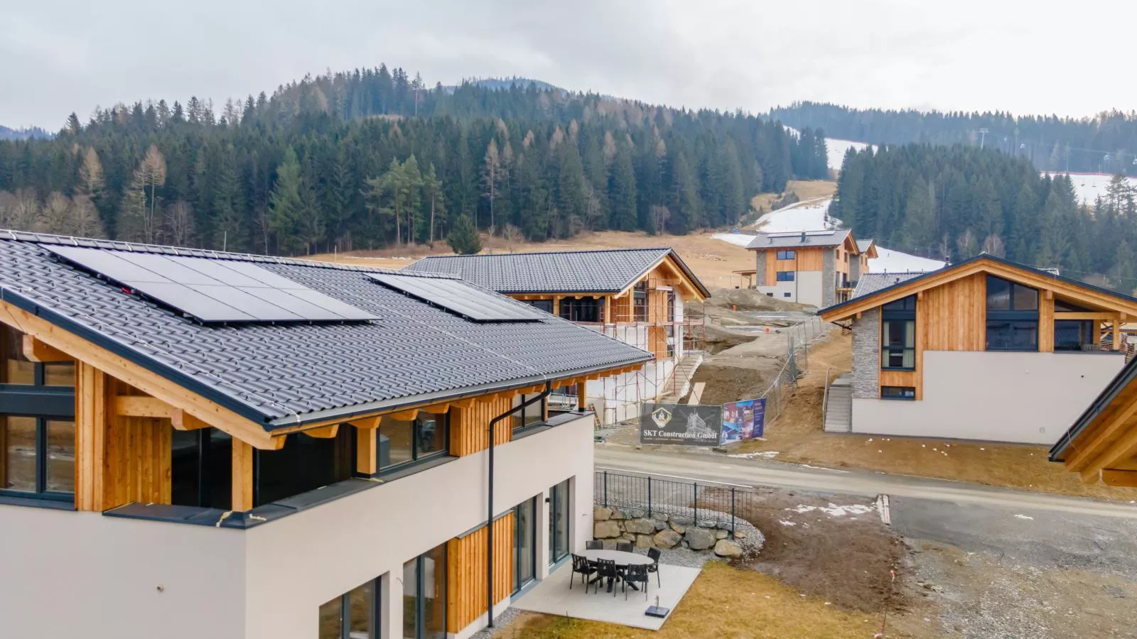 Grebenzen Lodges 49B-Exterieur winter