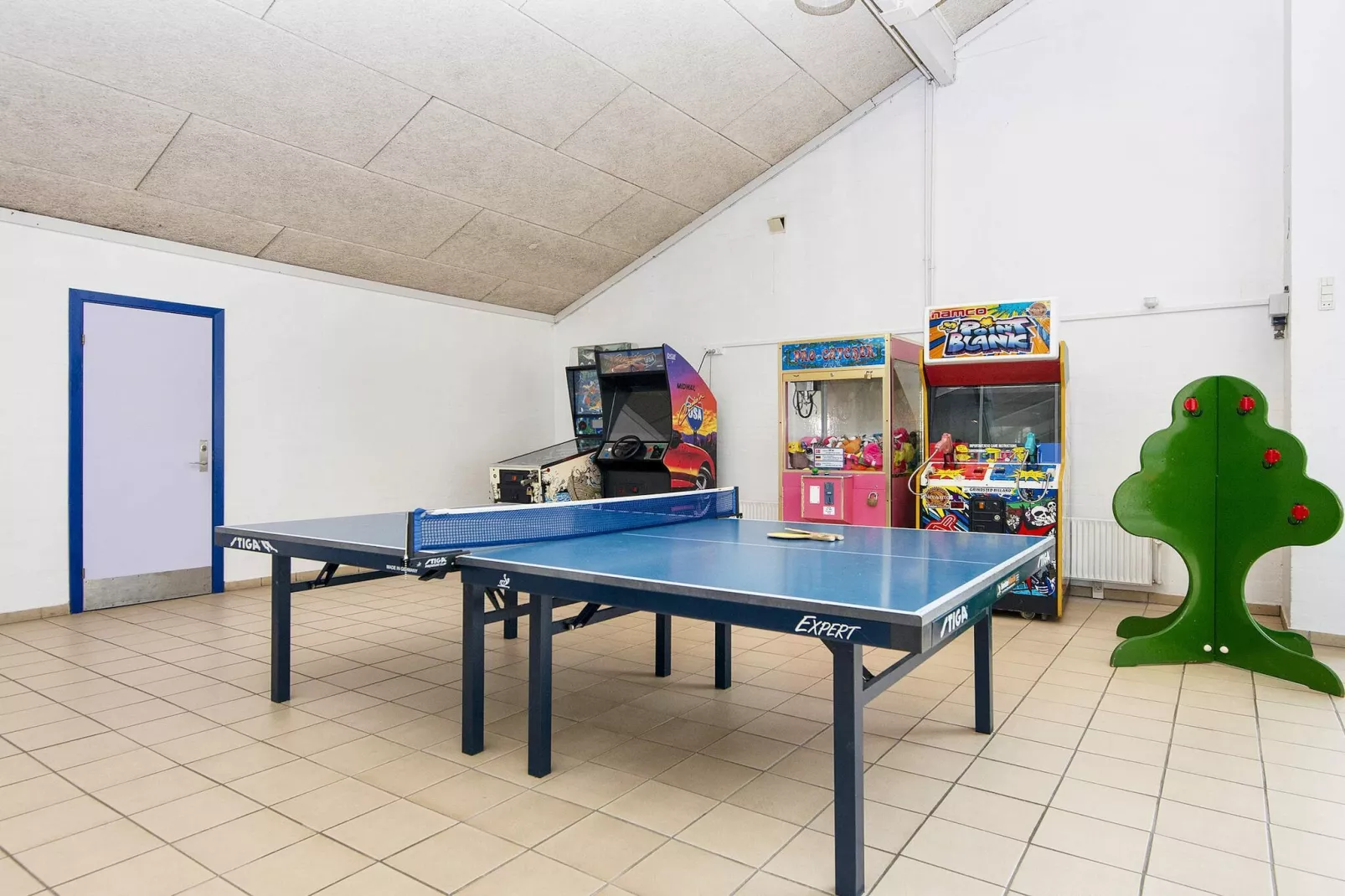 3 room,2 levels-Niet-getagd