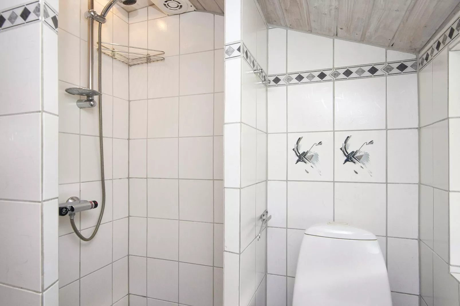 3 room,2 levels,dishwasher-Binnen